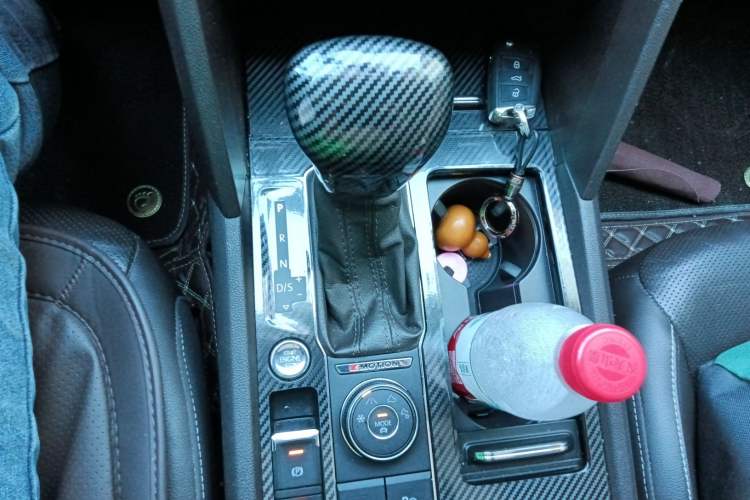 Used Volkswagen Teramont 2017 380TSI Four-Wheel Drive Luxury Edition Gear Lever