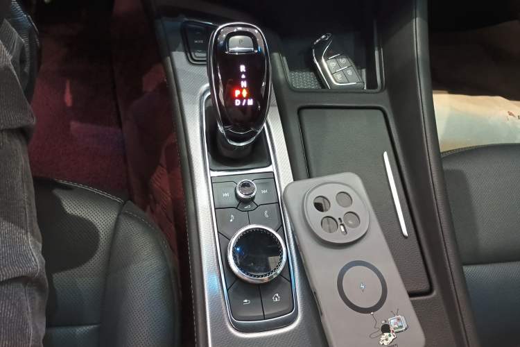 Used Cadillac CT5 2023 28T Luxury Edition (Standard Version) Gear Lever