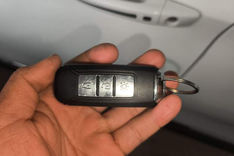 Used SWM G05 2021 PRO 1.5T Automatic Luxury Model 7 Seats
