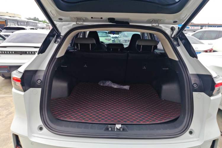 Used CHANGAN NEVO Q05 2024 Truly Delicious Version 125" Beyond-Performance Model CATL Trunk