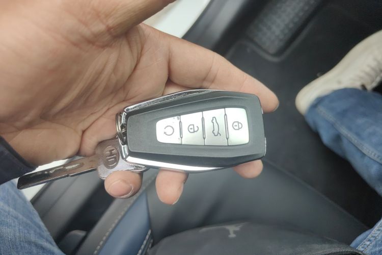 Used Geely Auto Emgrand GL 2021 UP 1.4T CVT Luxury Edition Vehicle Key