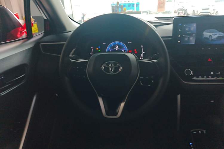 Used Toyota FRONTLANDER 2023 2.0L CVT Elite Edition
