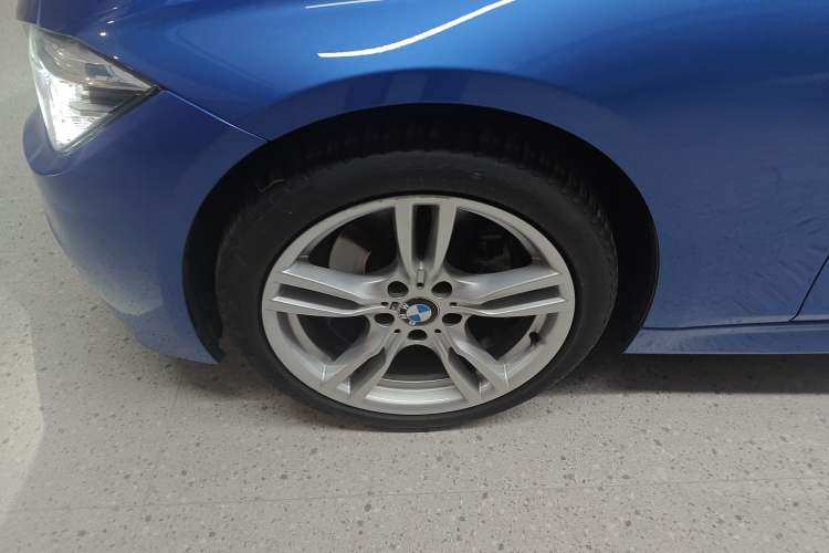 Used BMW 3 Series 2019 320i M Sport Package
