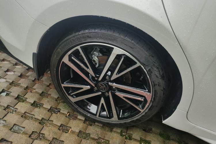 Used Toyota Camry 2024 Dual-Motor 2.0HS Sport Edition Right Rear Wheel Hub