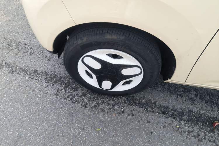 Used Geely Galaxy Panda 2025 210 km – Yuanqi Bear Exterior 4