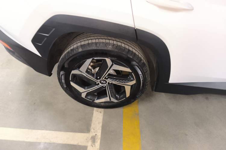 Used Hyundai Tucson 2023 Tucson L 1.5T Automatic Two-Wheel Drive LUX Prestige Edition
