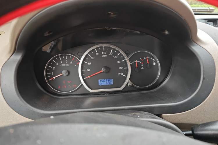 Used Wuling Hongguang 2010 1.2L Comfort Edition China IV Instrument Cluster