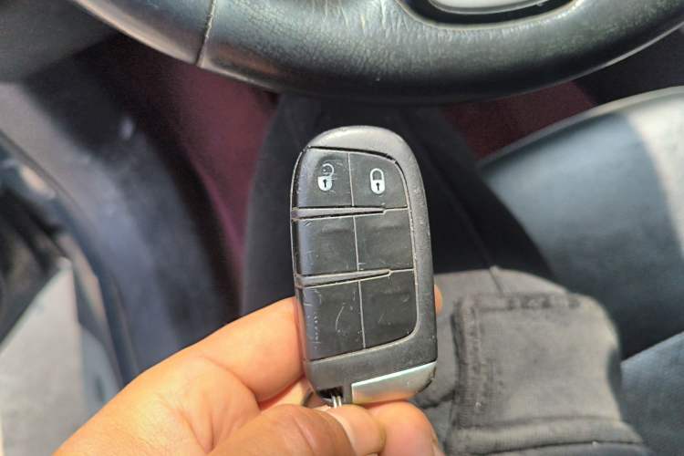 Used Jeep Compass 2017 200T Automatic Family Edition Vehicle Key