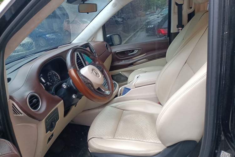 Used Mercedes-Benz Vito 2020 2.0T Business Version 7 Seats