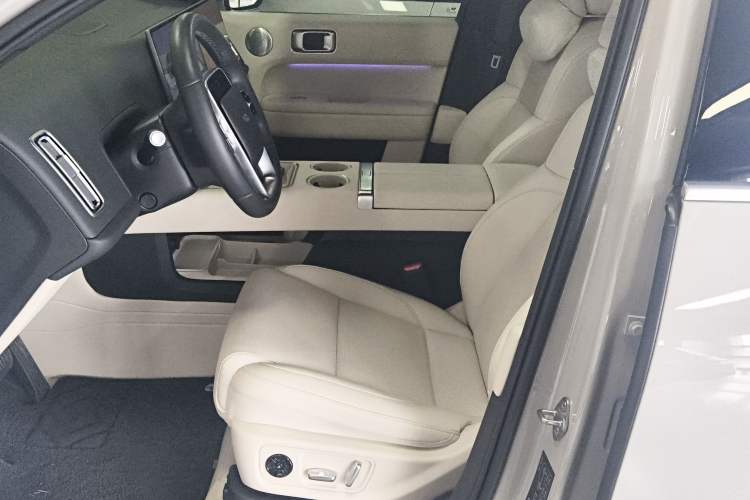 Used Li Auto L6 2025 Pro Smart Refresh Edition Left Front Seat