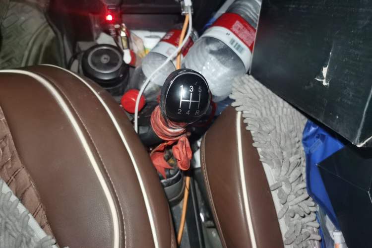 Used Great Wall M4 2014 1.5L Manual Luxury Model Gear Lever