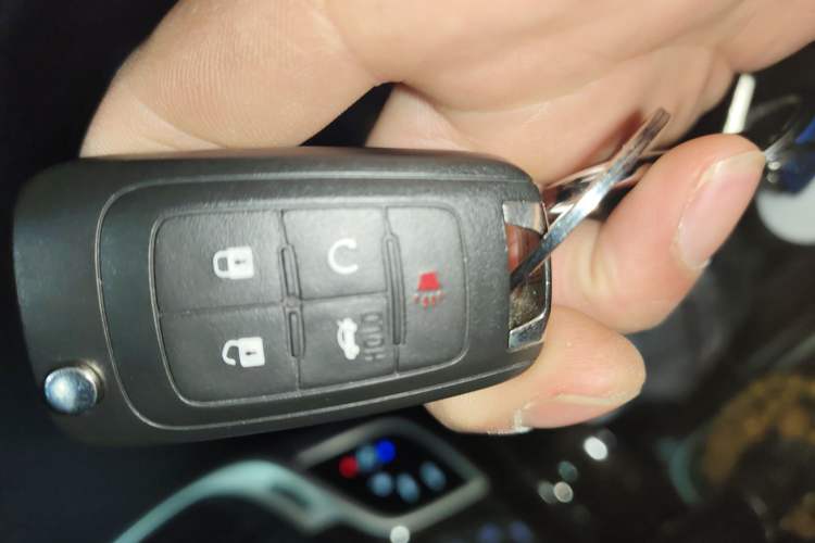 Used Buick LaCrosse 2013 2.4L SIDI Elite Comfort Version