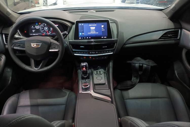 Used Cadillac CT5 2023 28T Luxury Edition (Standard Version) Center Console