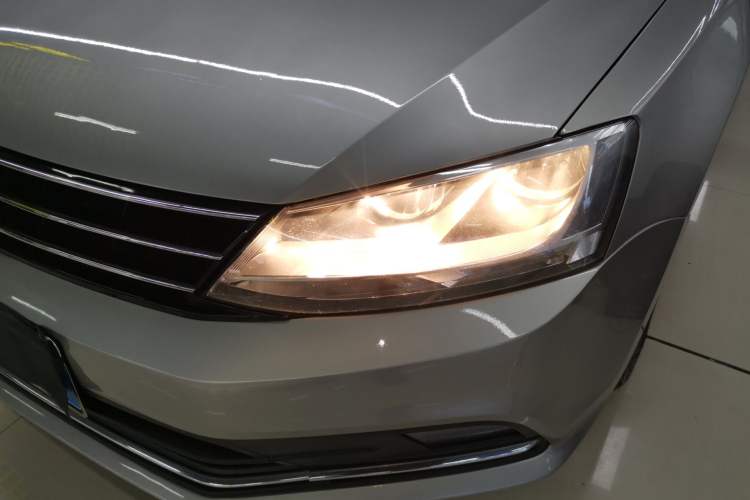 Used Volkswagen Sagitar 2017 1.6L Automatic Comfort Model
