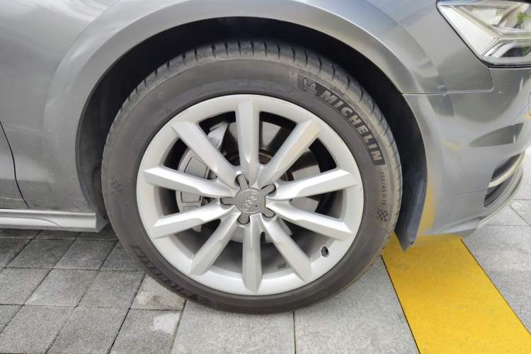 Used Audi A6 2015 3.0T allroad quattro
