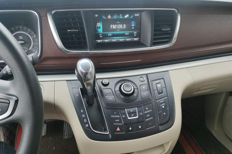 Used Buick GL8 2017 25S Comfort Version China V Standard