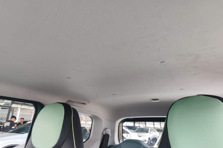 Used Wuling Hongguang MINIEV 2022 GAMEBOY 300km Enthusiast Model with Lithium Iron Phosphate