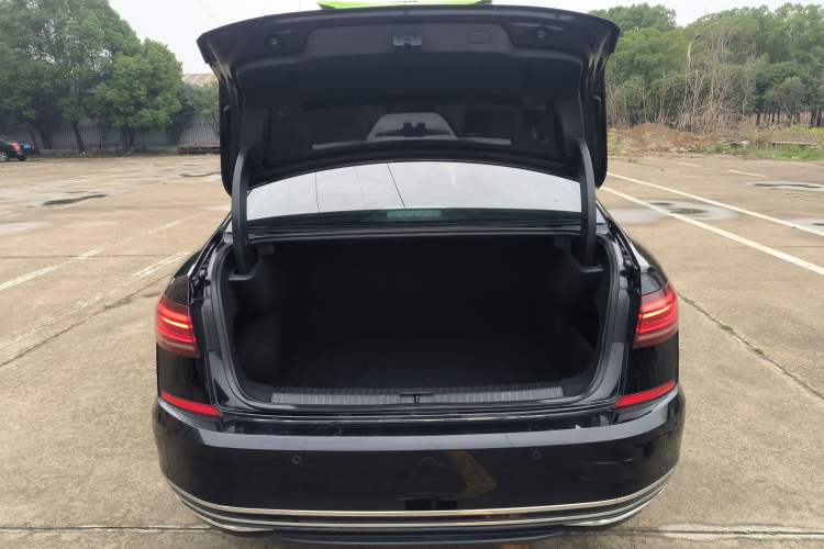 Used Volkswagen Passat 2022 330TSI Luxury Edition
