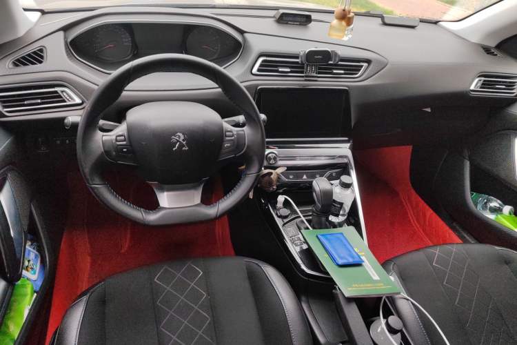 Used Peugeot 308 2016 1.6L Automatic Luxury Edition
