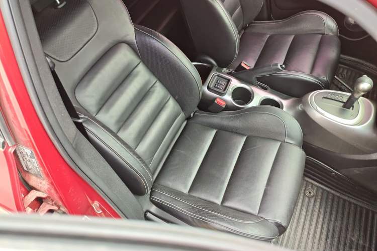 Used Infiniti ESQ 2014 1.6L Luxury Edition
