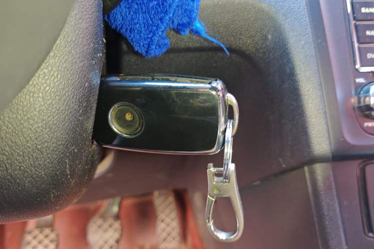 Used Volkswagen Jetta 2013 1.6L Manual Fashion Edition
