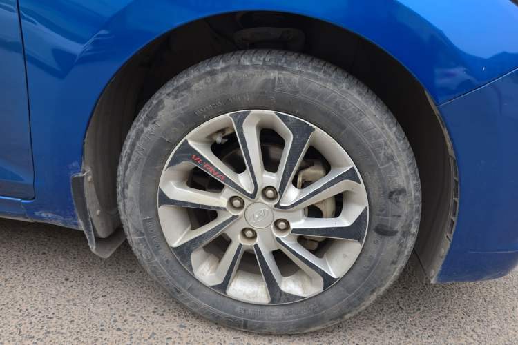 Used Hyundai Verna RV 2017 1.4L Automatic Sport Version National Emission Standard V
