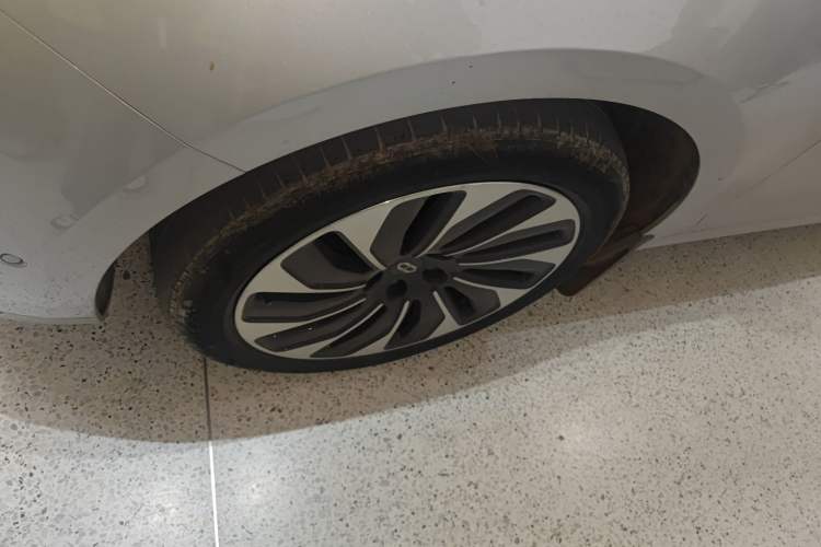 Used Hima AITO M5 2022 Range-Extended Rear-Drive Standard Version
