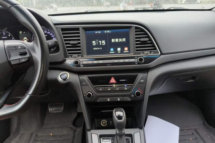 Used Hyundai Elantra (6th Generation / Lingdong) 2018 1.4T Dual-Clutch Xuan Dong · Dynamic Edition Audio And AC Panel