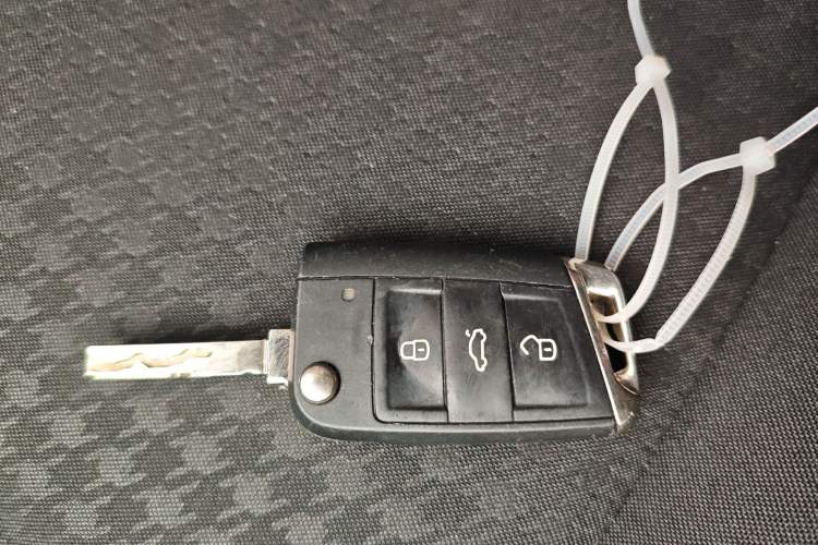 Used Volkswagen Bora 2021 1.5L Manual Fashion Smart Connect Edition