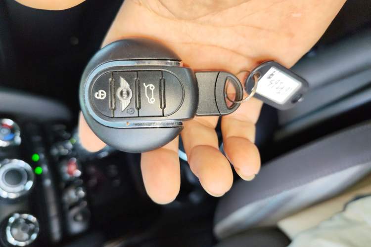 Used MINI MINI 2014 2.0T COOPER S Fun