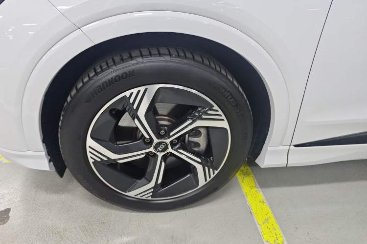 Used Audi Q4 e-tron 2024 50 e-tron quattro Creation Edition Midnight