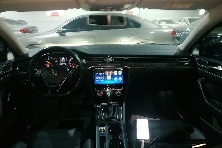 Used Volkswagen Magotan 2019 330TSI DSG Leading Model China VI Standard