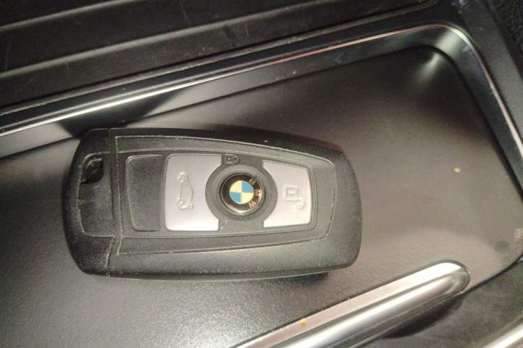 Used BMW 3 Series 2019 320Li Fashion Model
