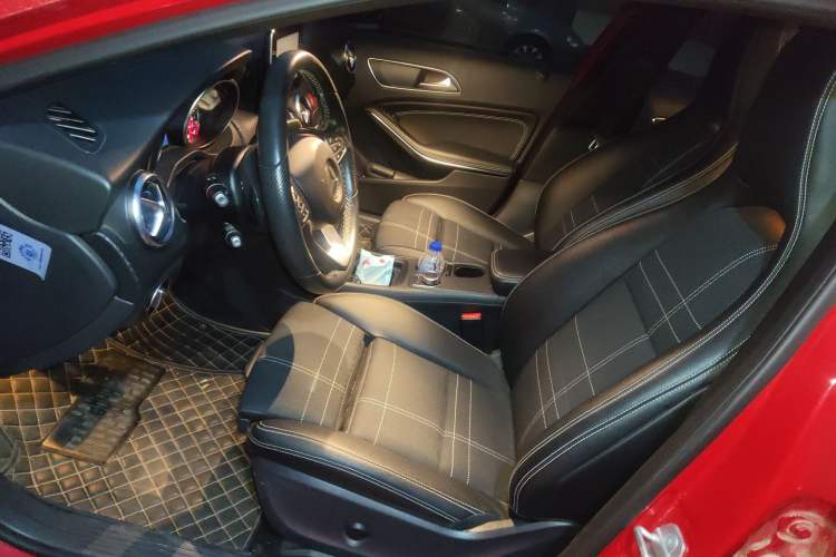 Used Mercedes-Benz A-Class 2016 A 200 Fashion Model