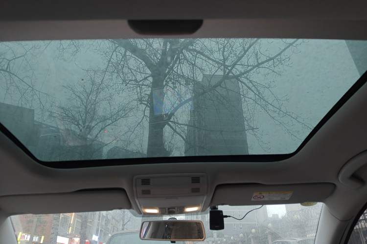 Used Volkswagen Golf 2017 1.6L Automatic Comfort Million-Vehicle Anniversary Edition