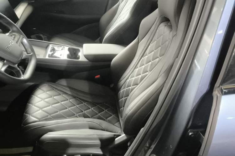 Used BYD Sealion 07 EV 2024 610 Zhihang Edition Left Front Seat