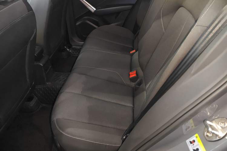 Used Audi Q2L 2021 35 TFSI Progressive Dynamic Edition
