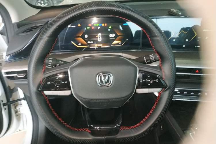 Used CHANGAN Eado 2022 PLUS Blue Whale NE 1.4T GDI DCT Flagship Edition