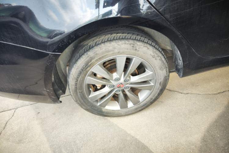 Used Roewe 360 2015 20T TST Deluxe Edition
