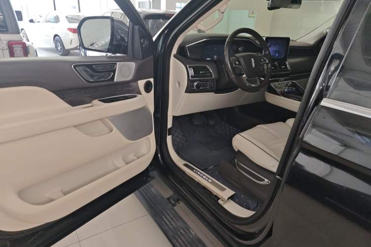 Used Lincoln Navigator 2019 3.5T Presidential Series China VI Standard