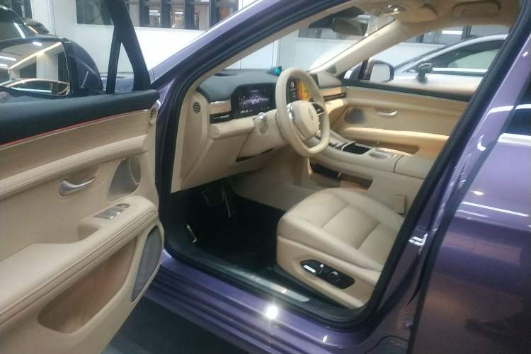 Used Hima AITO M5 2025 Extended-Range Ultra All-Wheel-Drive Version