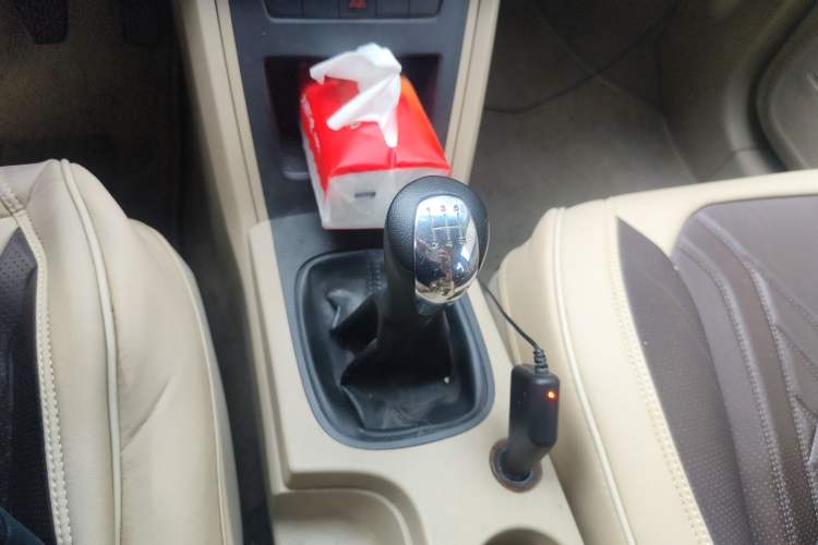 Used Roewe 350 2014 1.5L Manual Xunchi Edition