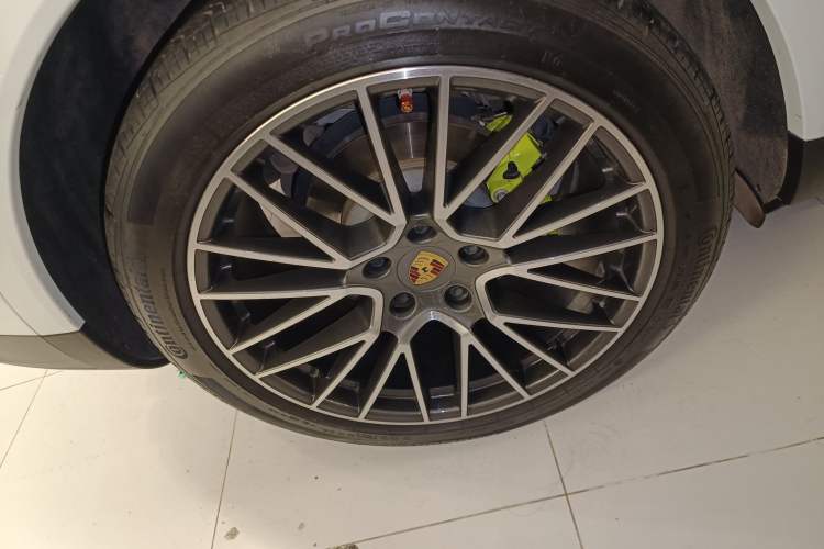 Used Porsche Cayenne E-Hybrid 2023 Cayenne E-Hybrid 2.0T Platinum Edition