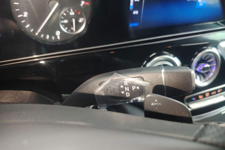 Used Mercedes-Benz Vito 2021 2.0T Business Version 7 Seats
