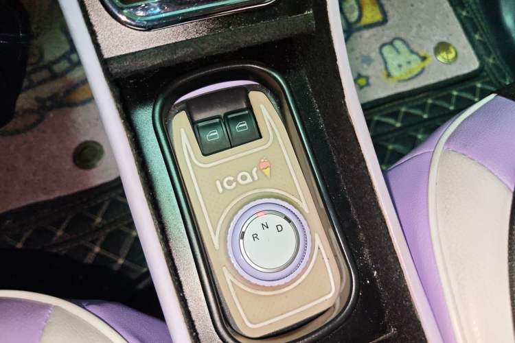 Used Chery QQ Ice Cream 2022 170km Sundae Phosphate Lithium-Ion