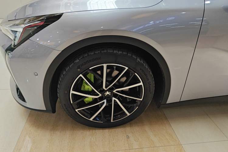 Used ARCFOX Alpha S5 2024 708MAX 200kW Exterior 4