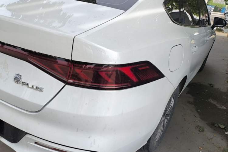 Used BYD Qin PLUS 2024 HONOR Edition DM-i 55KM Leading Model
