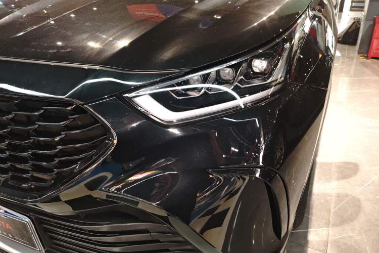 Used Toyota Crown Kluger 2023 2.5L HEV Four-Wheel Drive Luxury Edition Left Front Headlight