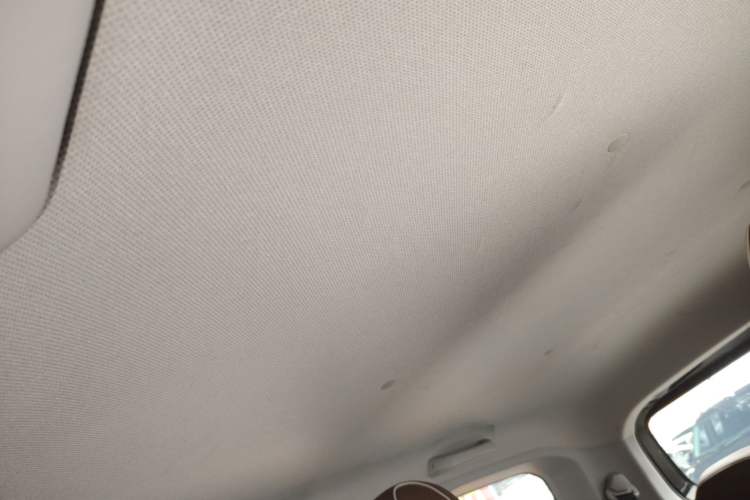 Used Wuling Hongguang MINIEV 2022 GAMEBOY 200km Gaming Edition with Lithium Iron Phosphate Headliner