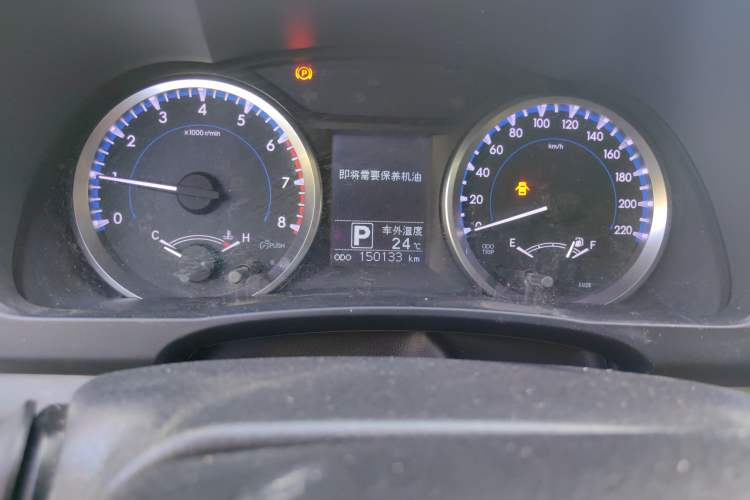 Used Toyota Highlander 2018 2.0T Four-Wheel Drive Elite Edition 7 Seats China VI Standard Odometer Close Up